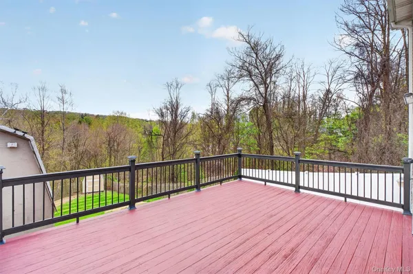 $599,000 | 141 Dogwood Road, Cortlandt Manor, NY 10567