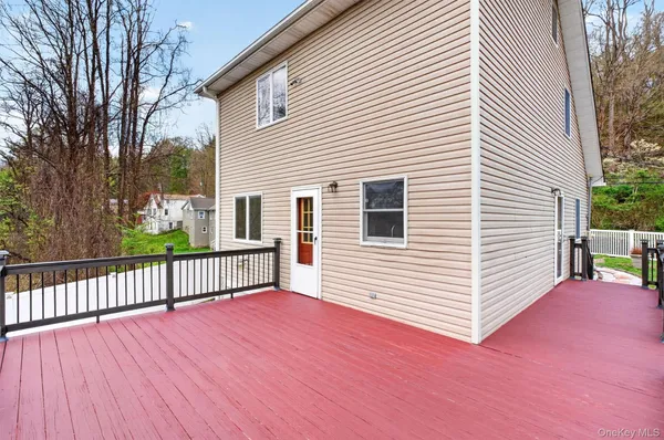 $599,000 | 141 Dogwood Road, Cortlandt Manor, NY 10567