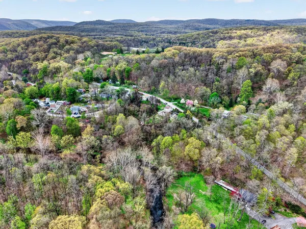 $599,000 | 141 Dogwood Road, Cortlandt Manor, NY 10567