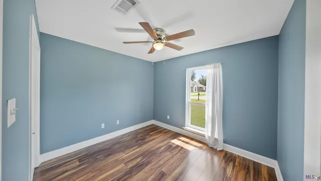 $1,800 | 8077 Carlton Roberts Boulevard, Denham Springs, LA 70726