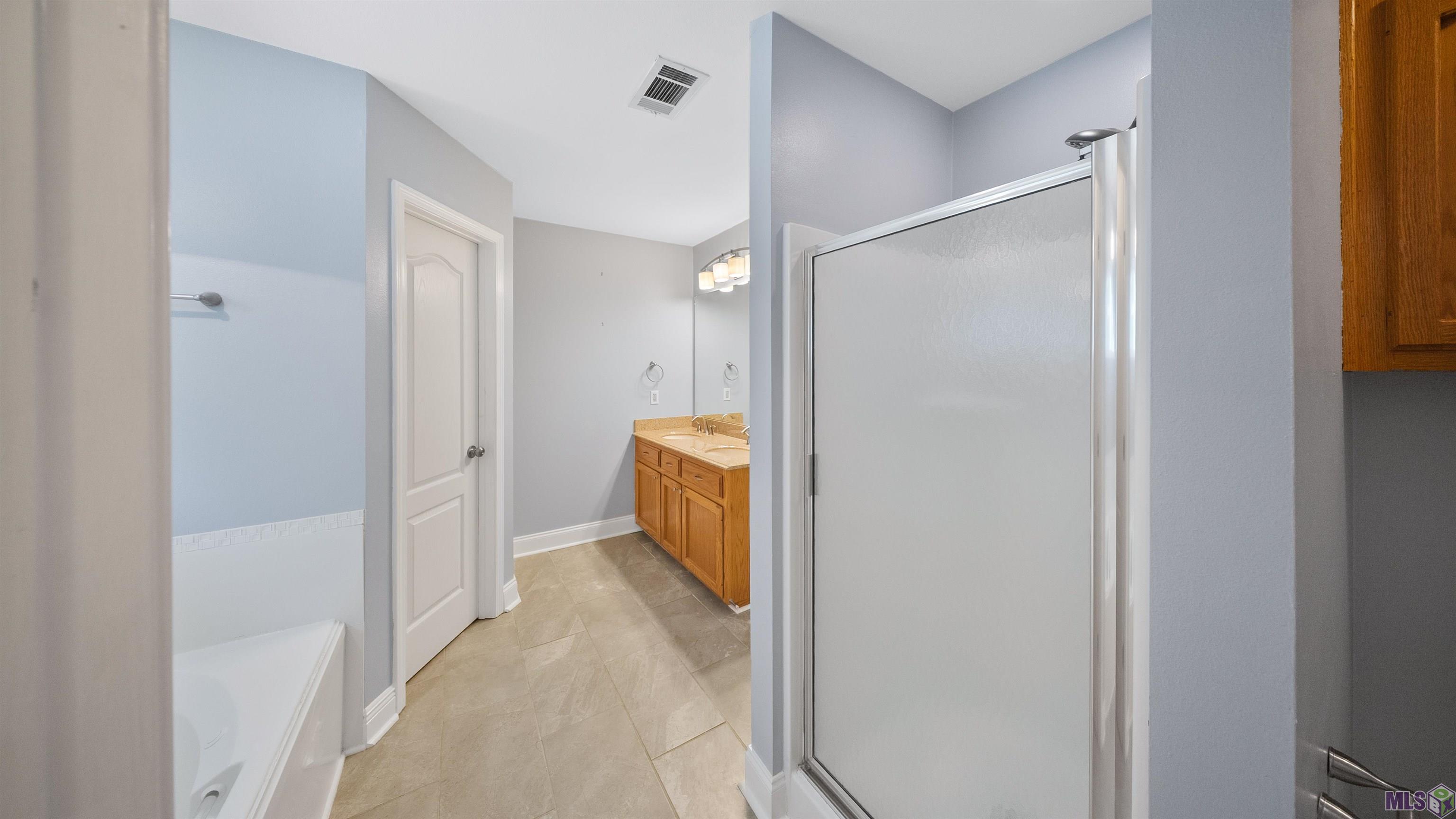 8077 Carlton Roberts Boulevard Denham Springs, LA 70726 - Photo 7 of 13