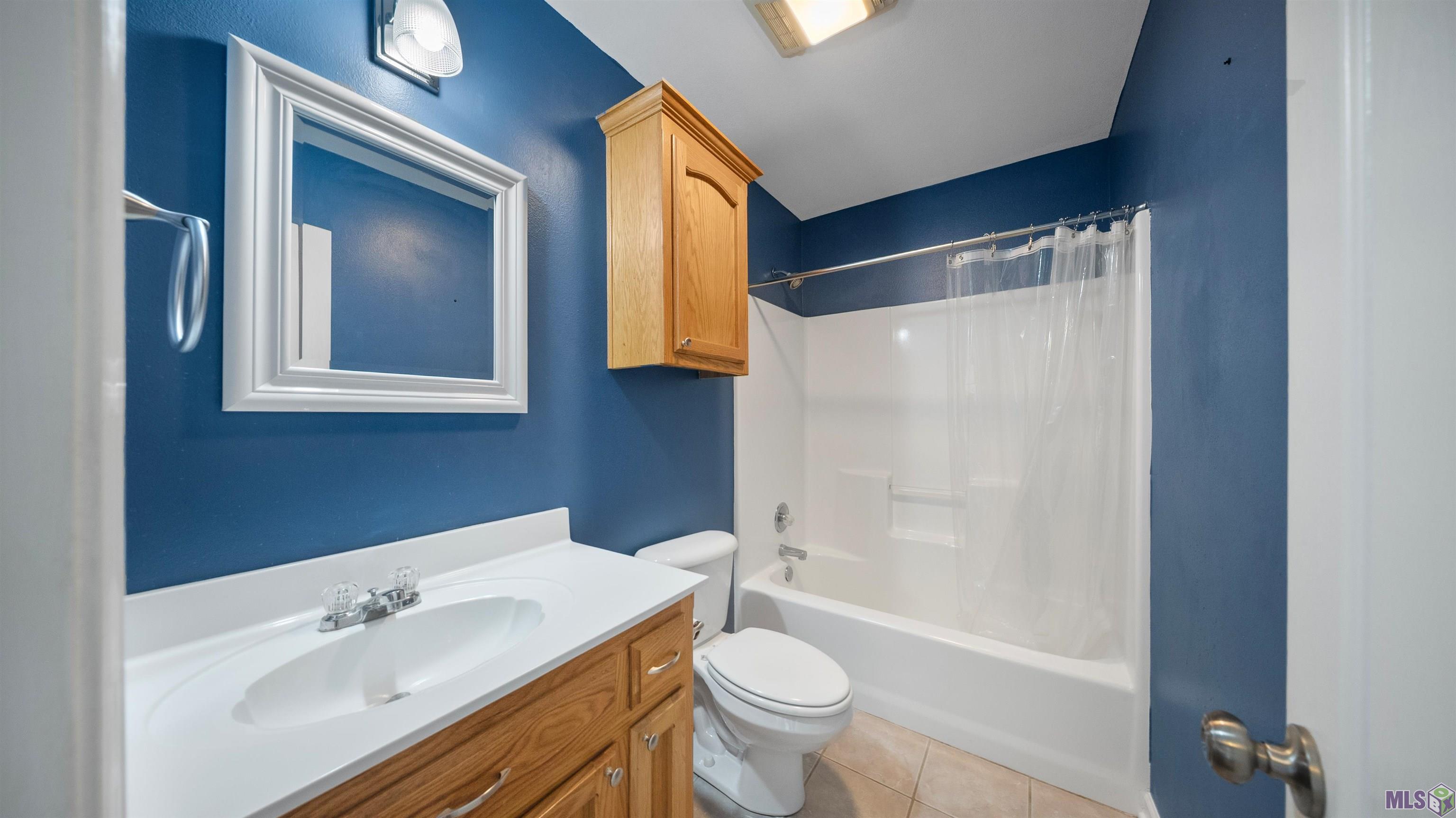 8077 Carlton Roberts Boulevard Denham Springs, LA 70726 - Photo 10 of 13