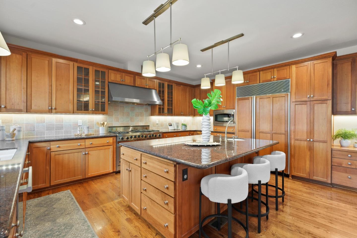1335 Grant Road Los Altos, CA 94024 - Photo 33 of 103 Gallery Image 33