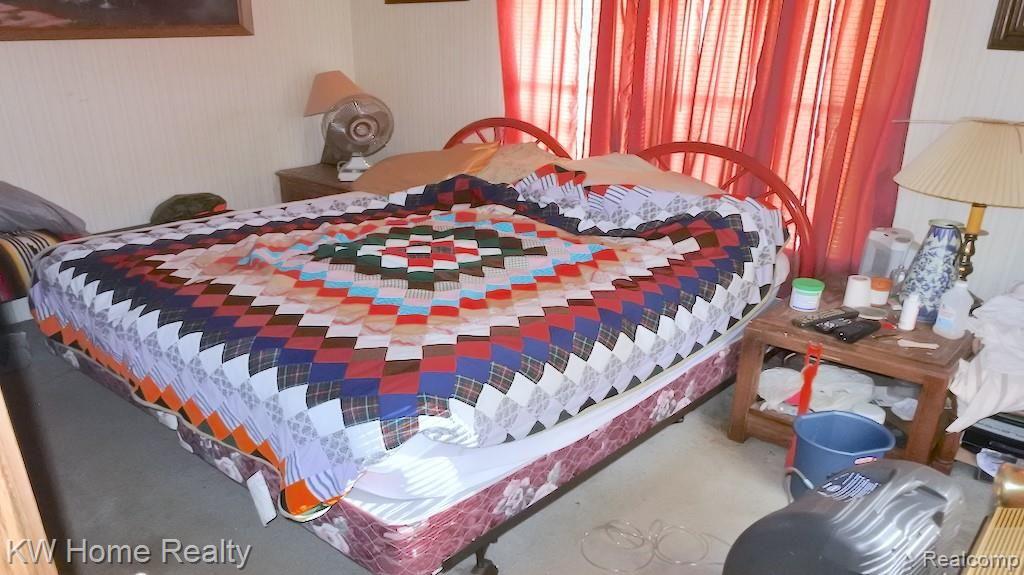 BEDROOM 1 .JPG