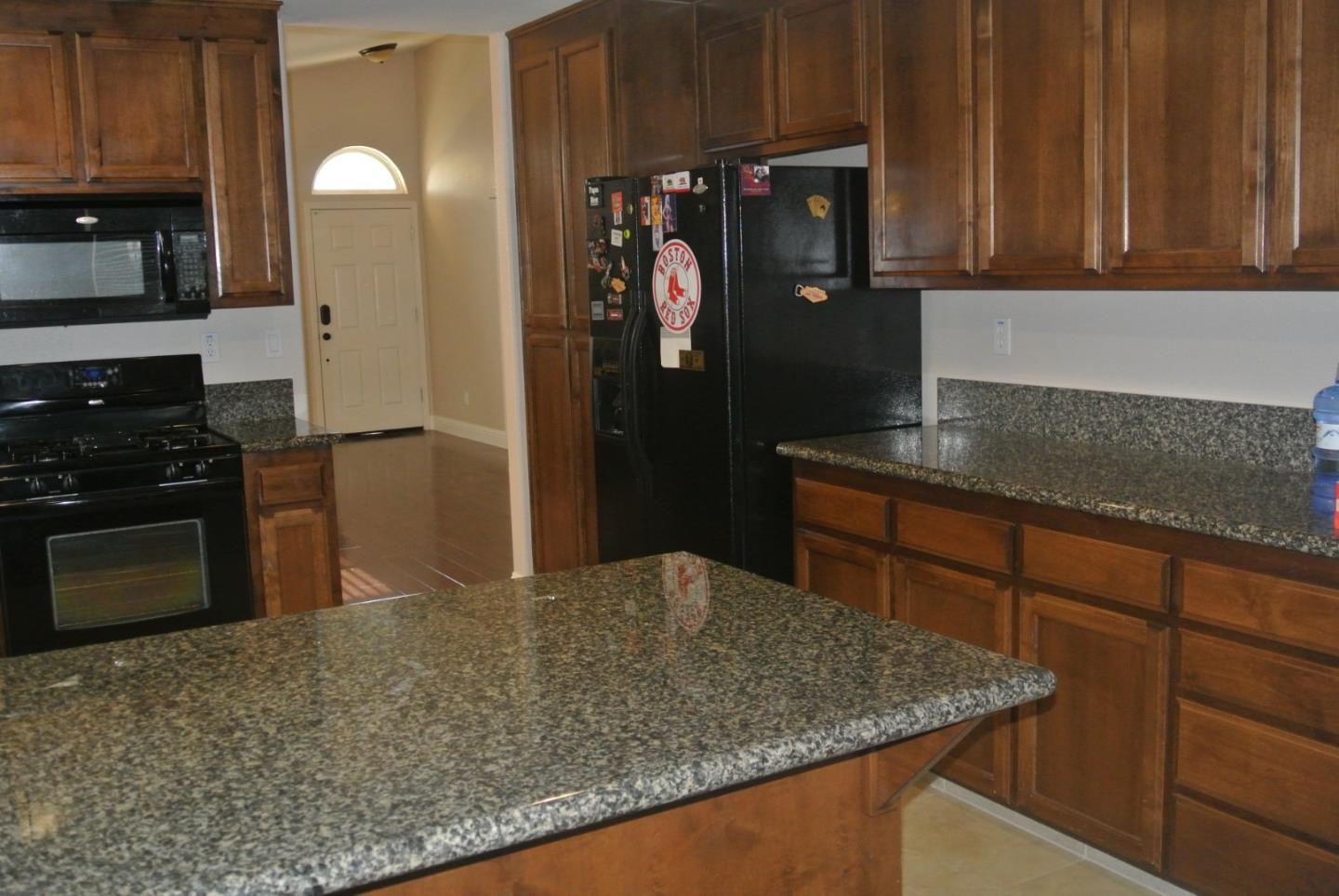 1157 San Rafael Soledad, CA 93960 - Photo 4 of 10 Gallery Image 4
