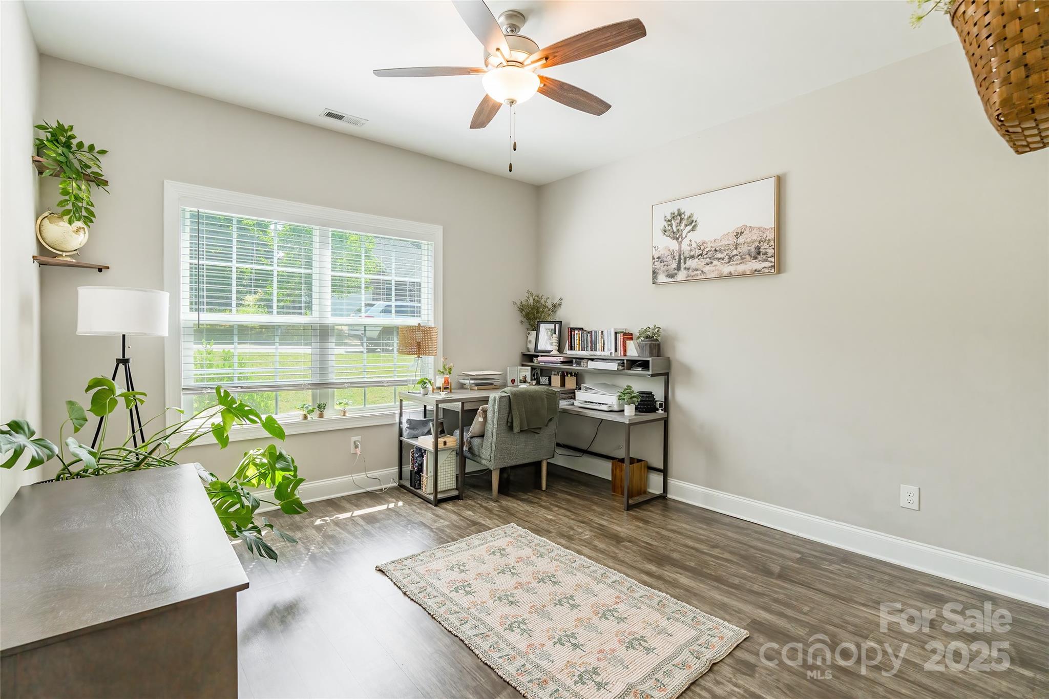 137 Ole Eastpointe Drive York, SC 29745 - Photo 19 of 28 a living room with furniture and a potted plant