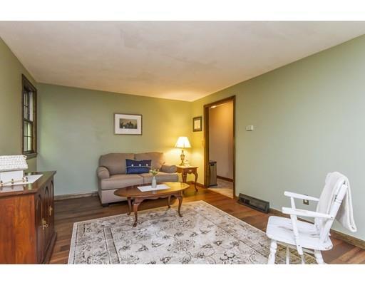 9 Raddin Road Groton, MA 01450 - Photo 6 of 32 Gallery Image 6