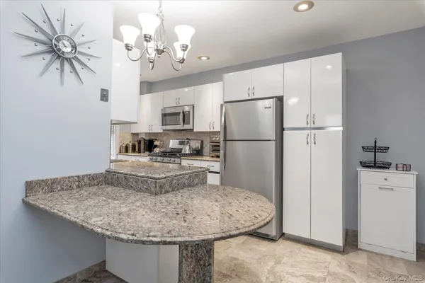 $295,000 | 160-15 Powells Cove Boulevard, Unit C202 | Beechhurst