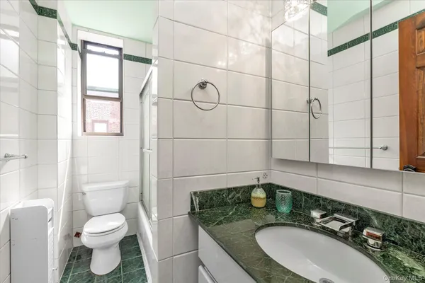 $295,000 | 160-15 Powells Cove Boulevard, Unit C202 | Beechhurst