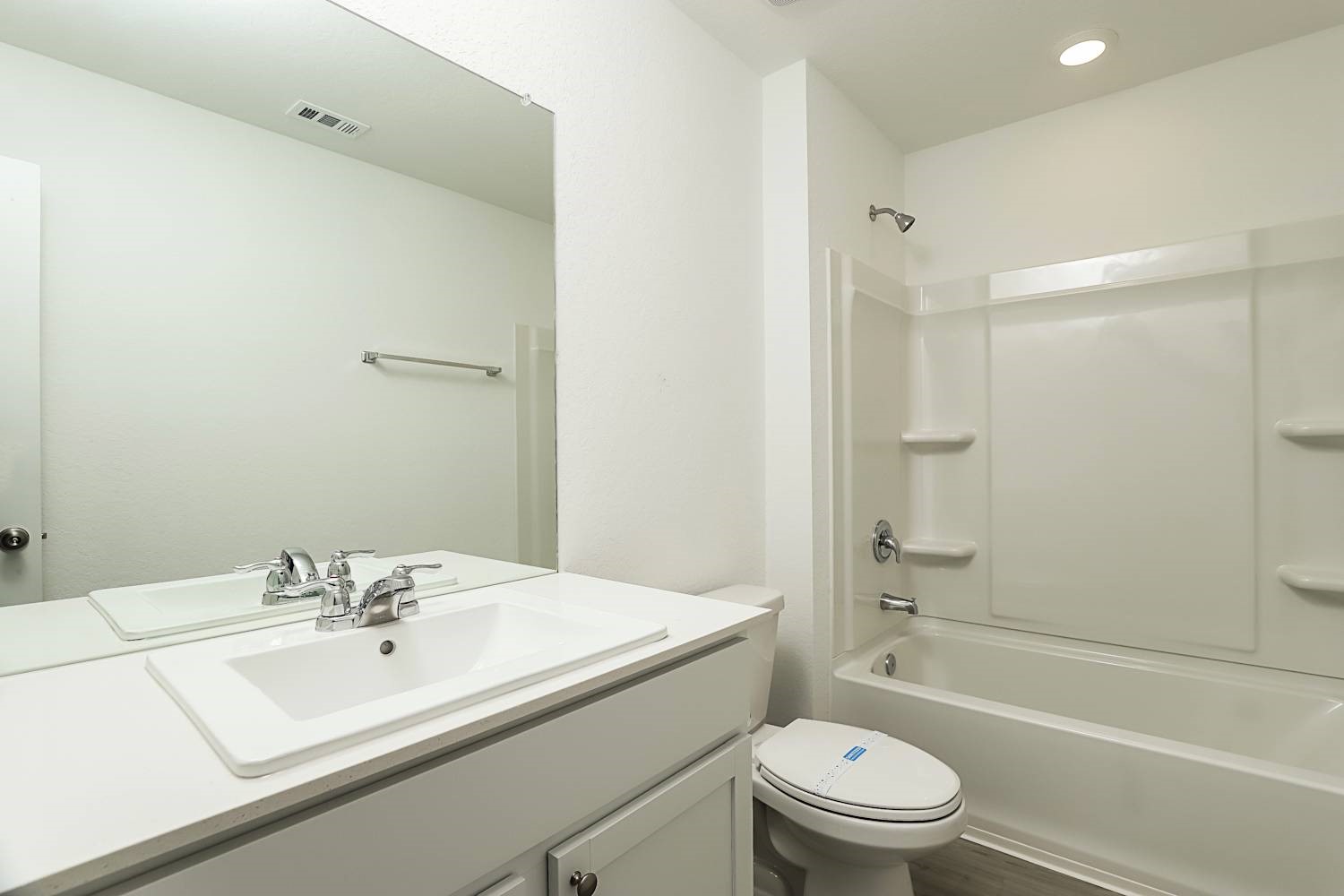 14420 Jenson Creek San Antonio, TX 78245 - Photo 15 of 16