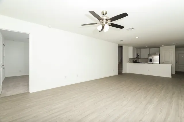 $1,575 | 14420 Jenson Creek, San Antonio, TX 78245