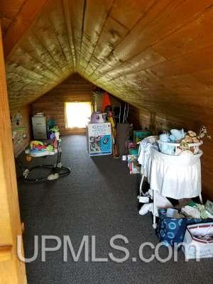 7593 J Road Gladstone, MI 49837 - Photo 17 of 35
