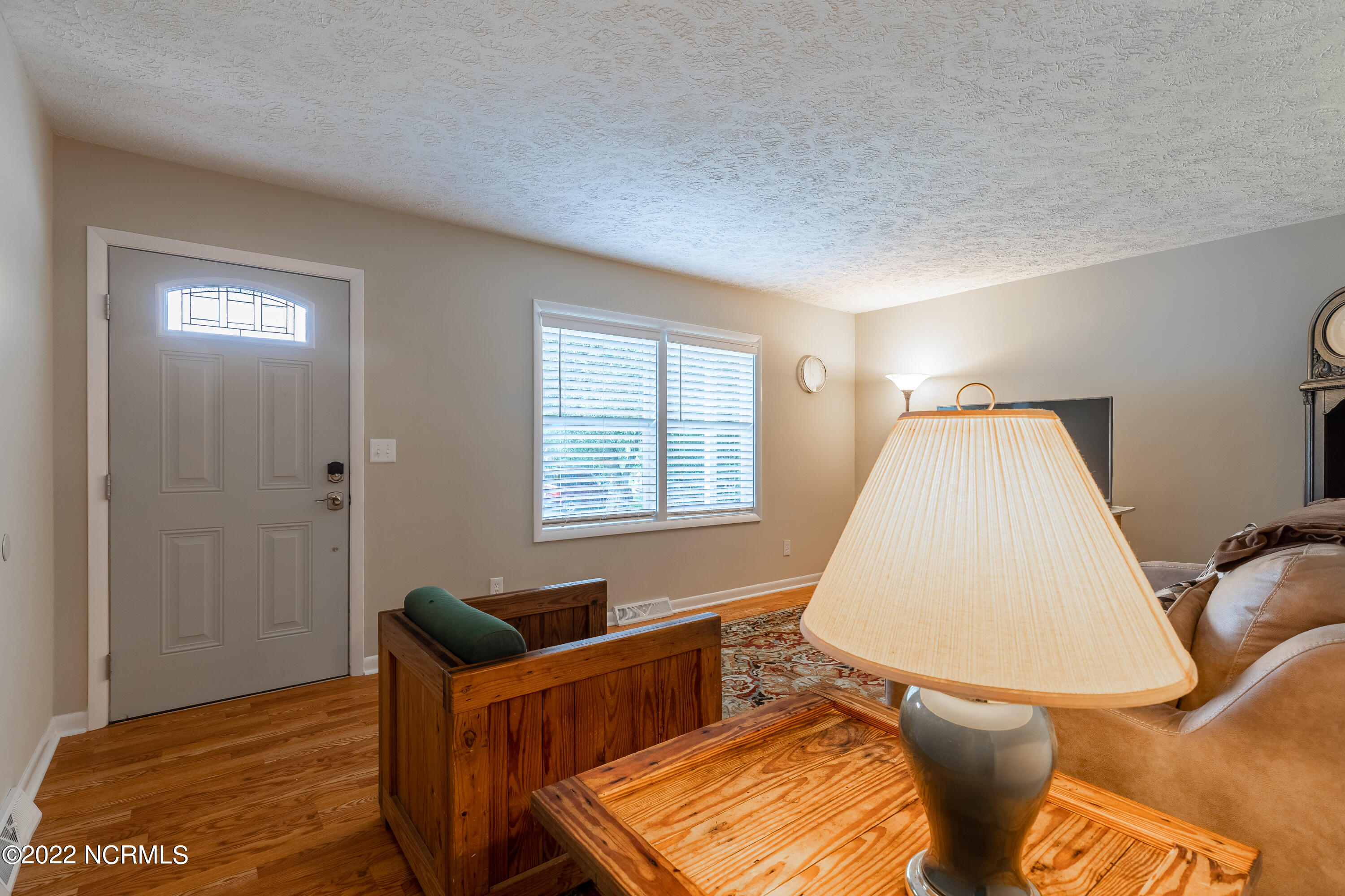 1006 Kings Landing Road Hampstead, NC 28443 - Photo 13 of 51 Living Room