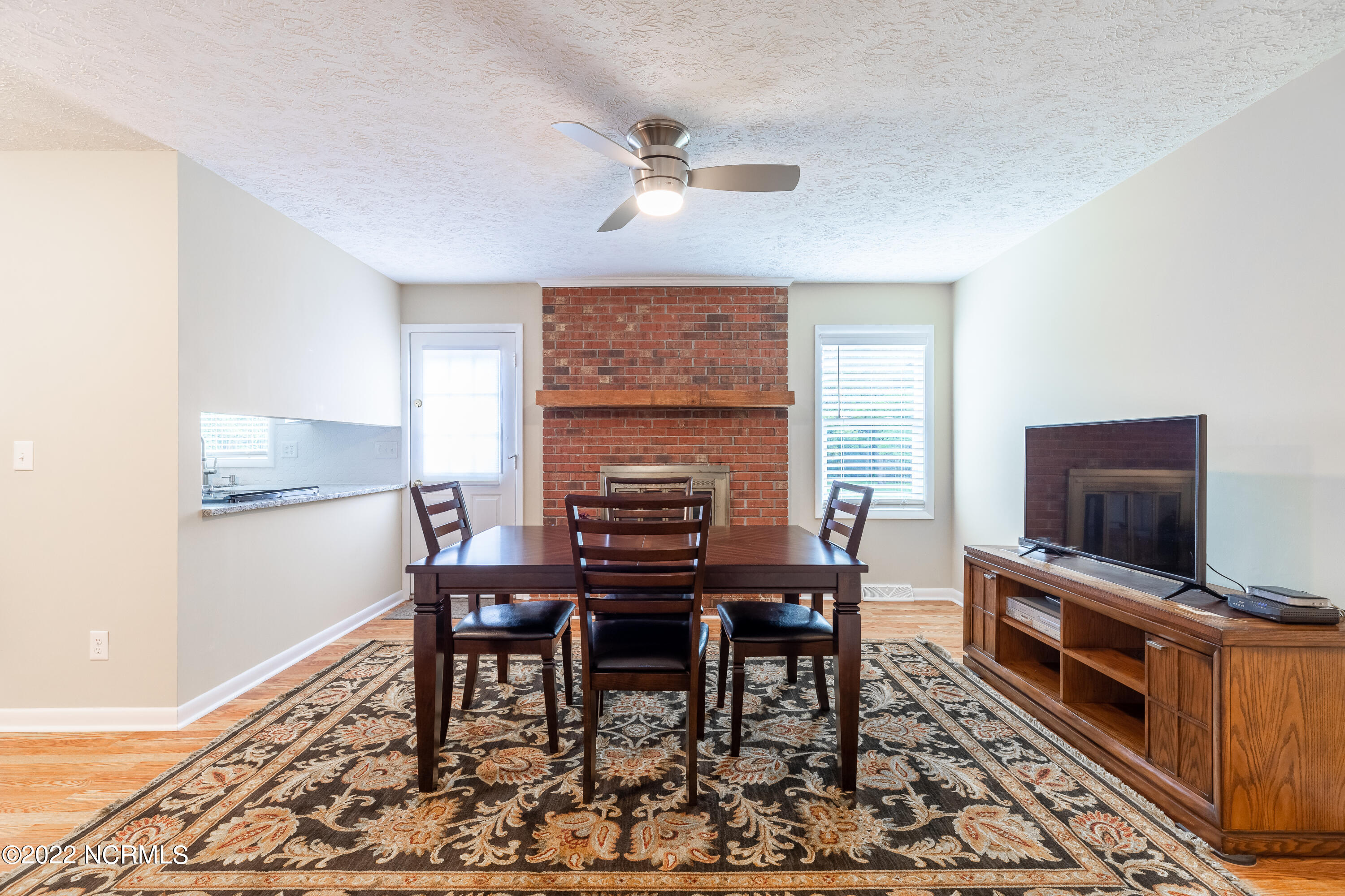 1006 Kings Landing Road Hampstead, NC 28443 - Photo 14 of 51 Dining