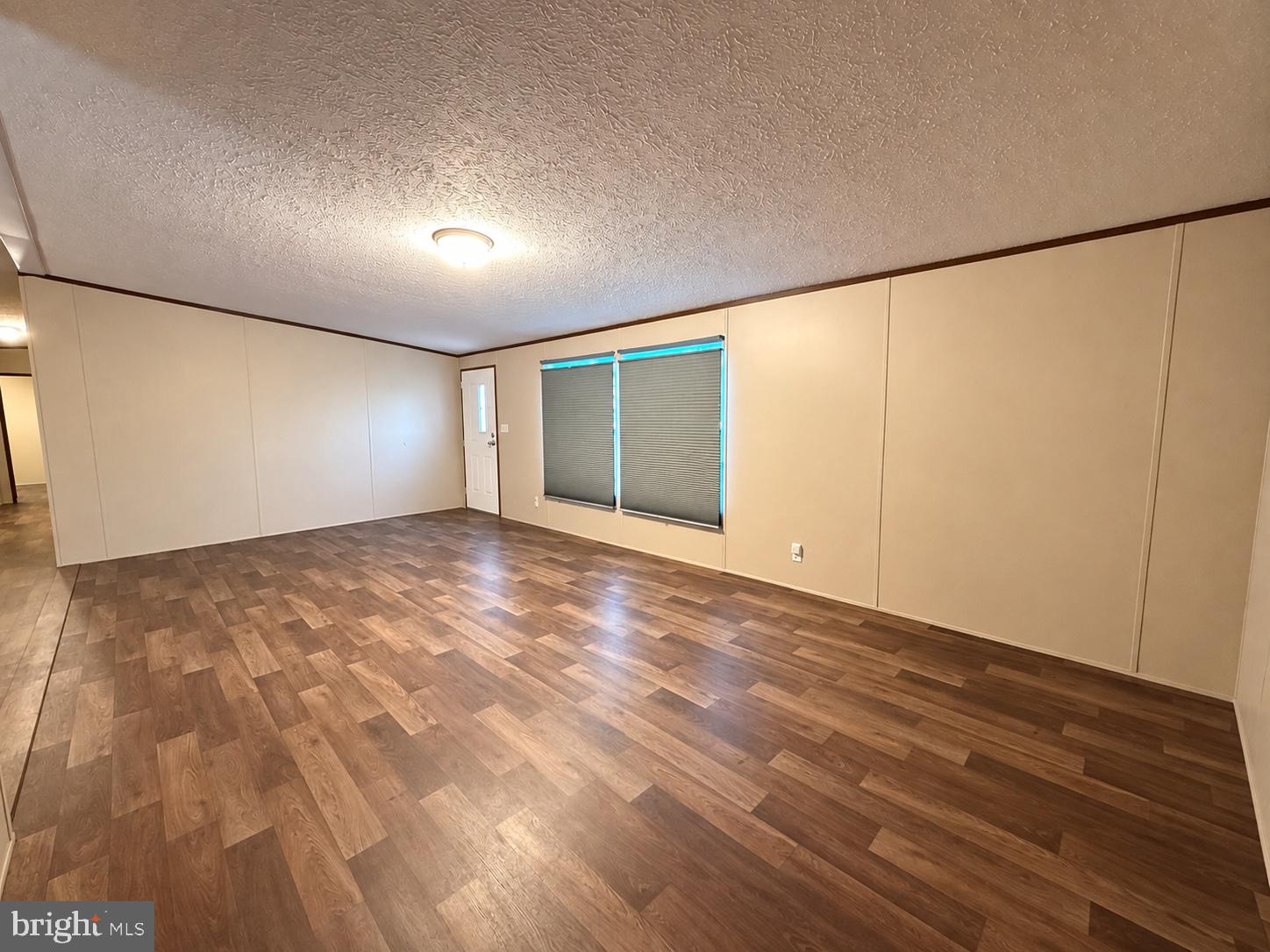 30010 Fairmount Road Westover, MD 21871 - Photo 12 of 23 Living room