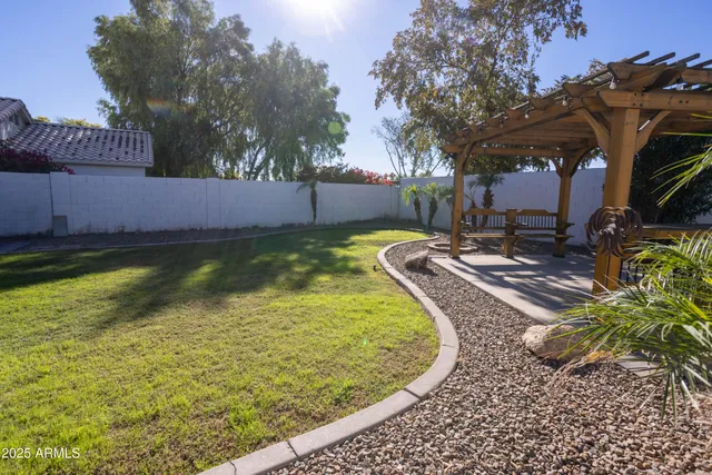 $2,100 | 1022 North Bogle Avenue, Chandler, AZ 85225