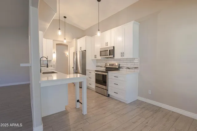 $2,100 | 1022 North Bogle Avenue, Chandler, AZ 85225