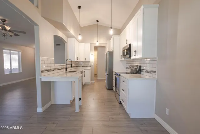 $2,100 | 1022 North Bogle Avenue, Chandler, AZ 85225