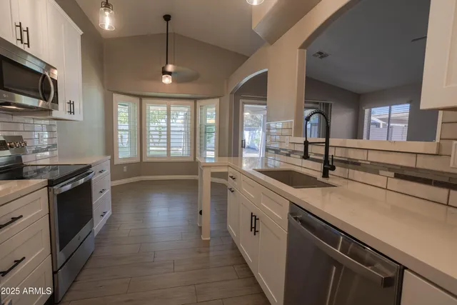 $2,100 | 1022 North Bogle Avenue, Chandler, AZ 85225