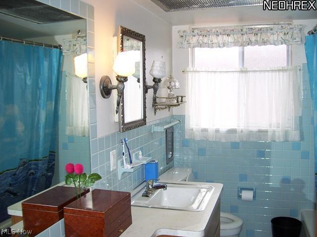 3440 Warren Road Cleveland, OH 44111 - Photo 9 of 13 Gallery Image 9