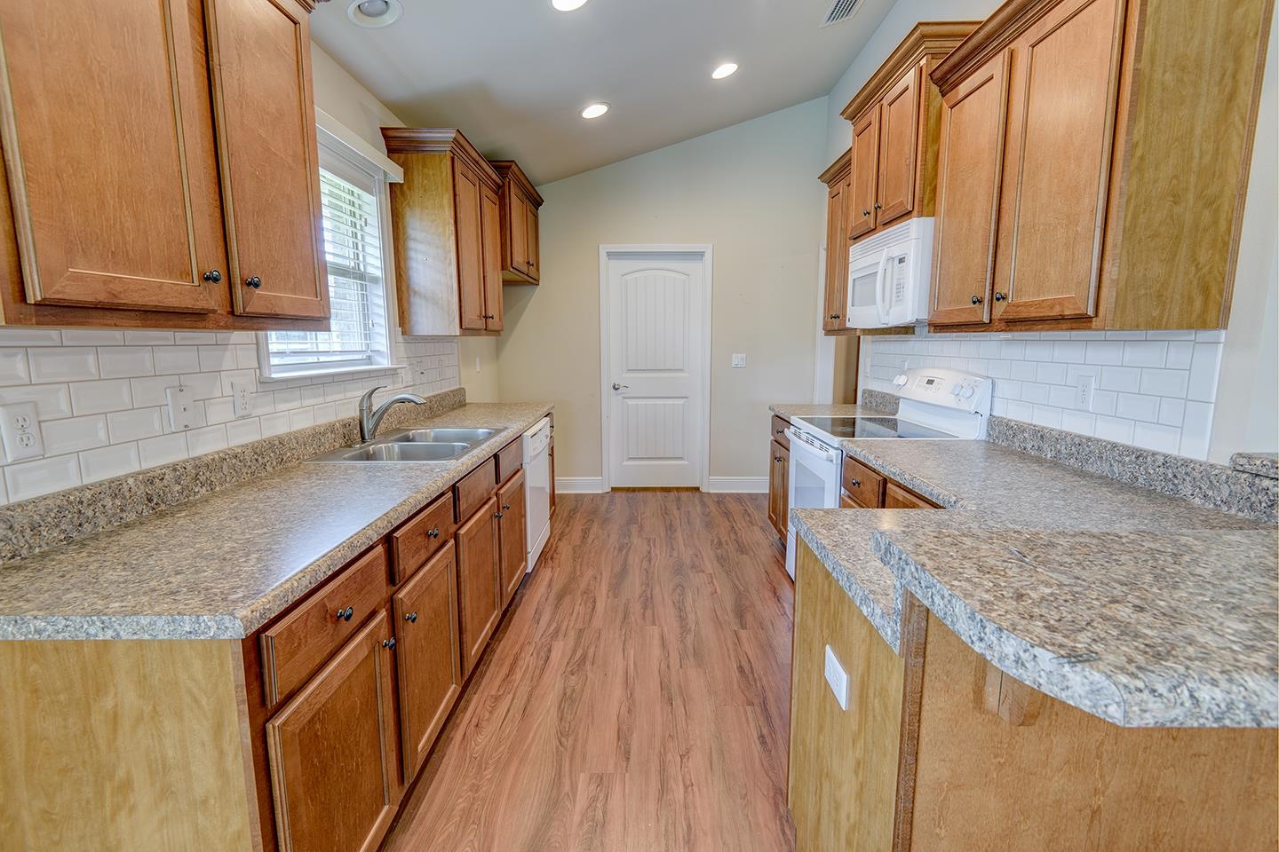 1744 Toulouse Lane Foley, AL 36535 - Photo 7 of 24