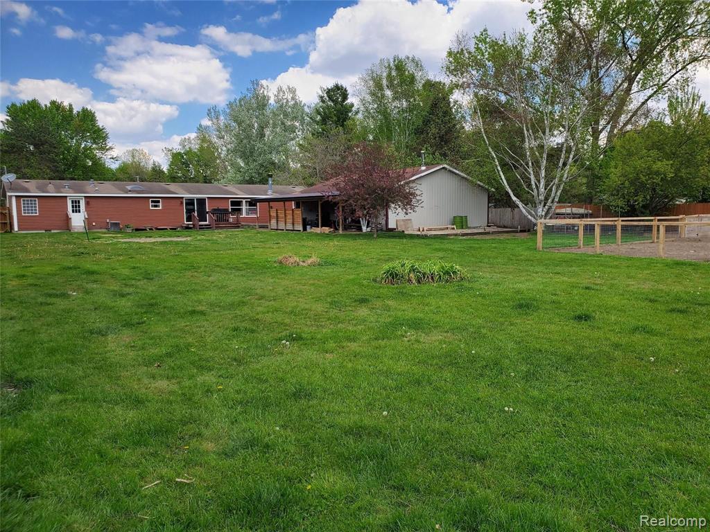 3880 Curtis Road Birch Run, MI 48415 - Photo 7 of 37
