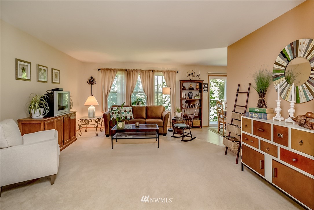 1101 10th Street, Unit 8 Snohomish, WA 98290 - Photo 4 of 20