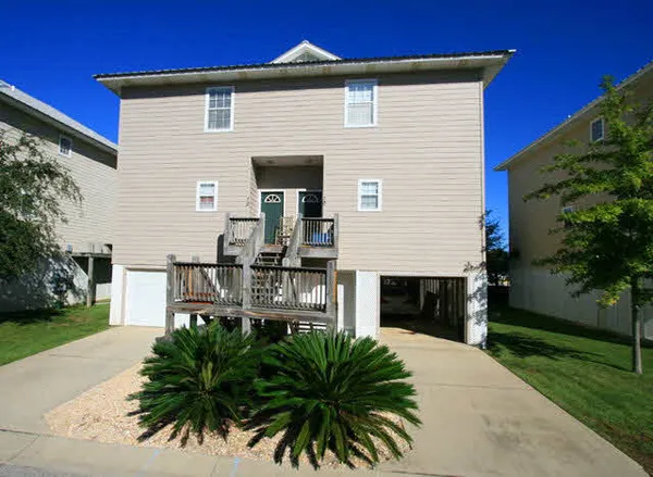 $1,250 | 4 Yacht Club Drive, Unit 12, Daphne, AL 36526