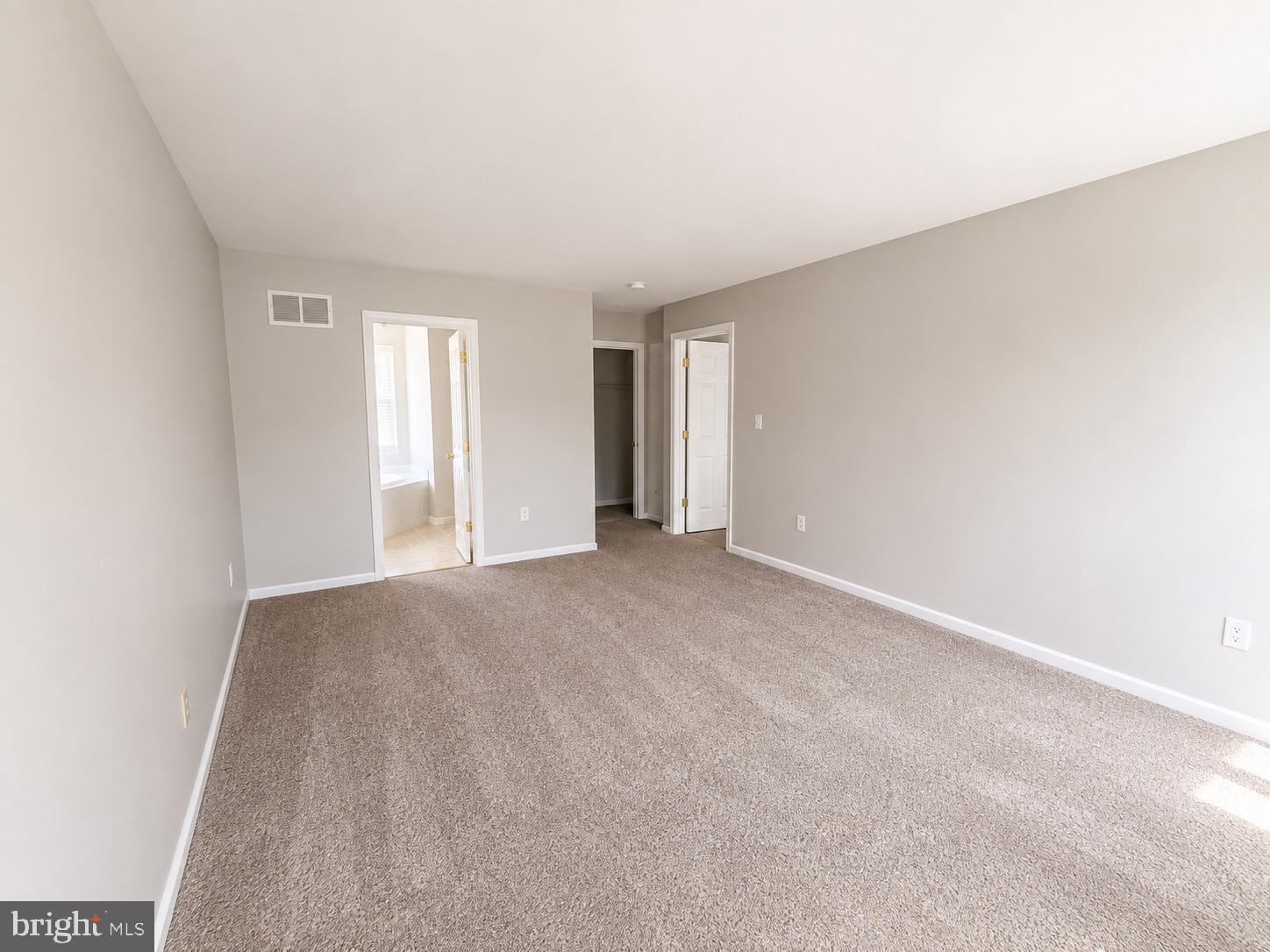 180 Quiet Road Sicklerville, NJ 08081 - Photo 12 of 24 Gallery Image 12