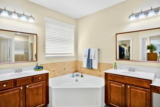 $527,500 | 3628 Saratoga Downs Way, Fort Worth, TX 76244