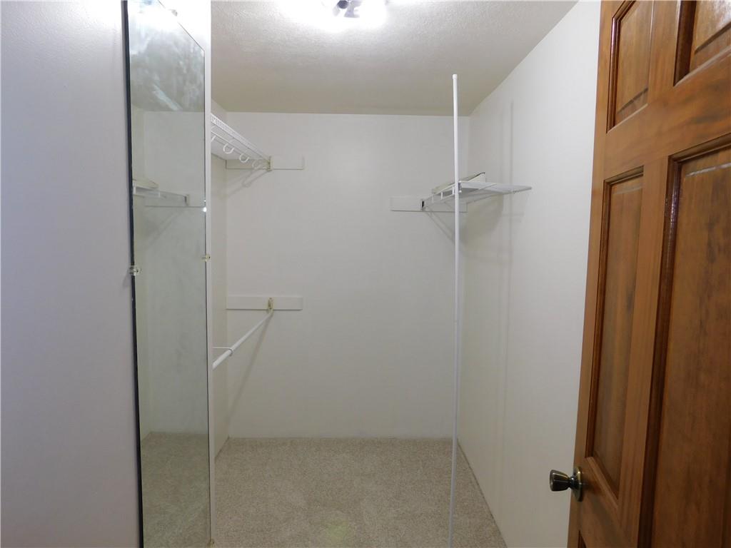425 Vaneal Road Washington, PA 15301 - Photo 13 of 24 a bathroom with a shower