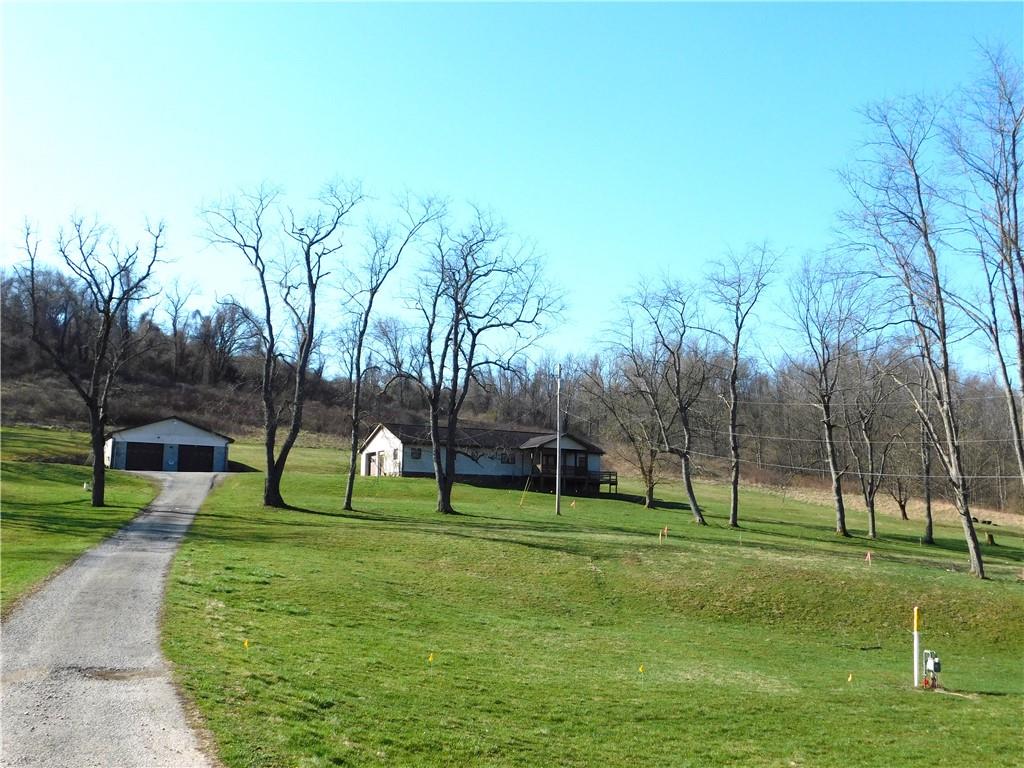 425 Vaneal Road Washington, PA 15301 - Photo 2 of 24 a view of park with trees