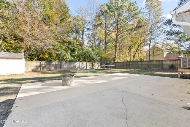 $229,000 | 102 Winter Road, Jacksonville, NC 28540