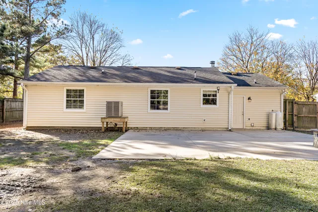 $229,000 | 102 Winter Road, Jacksonville, NC 28540
