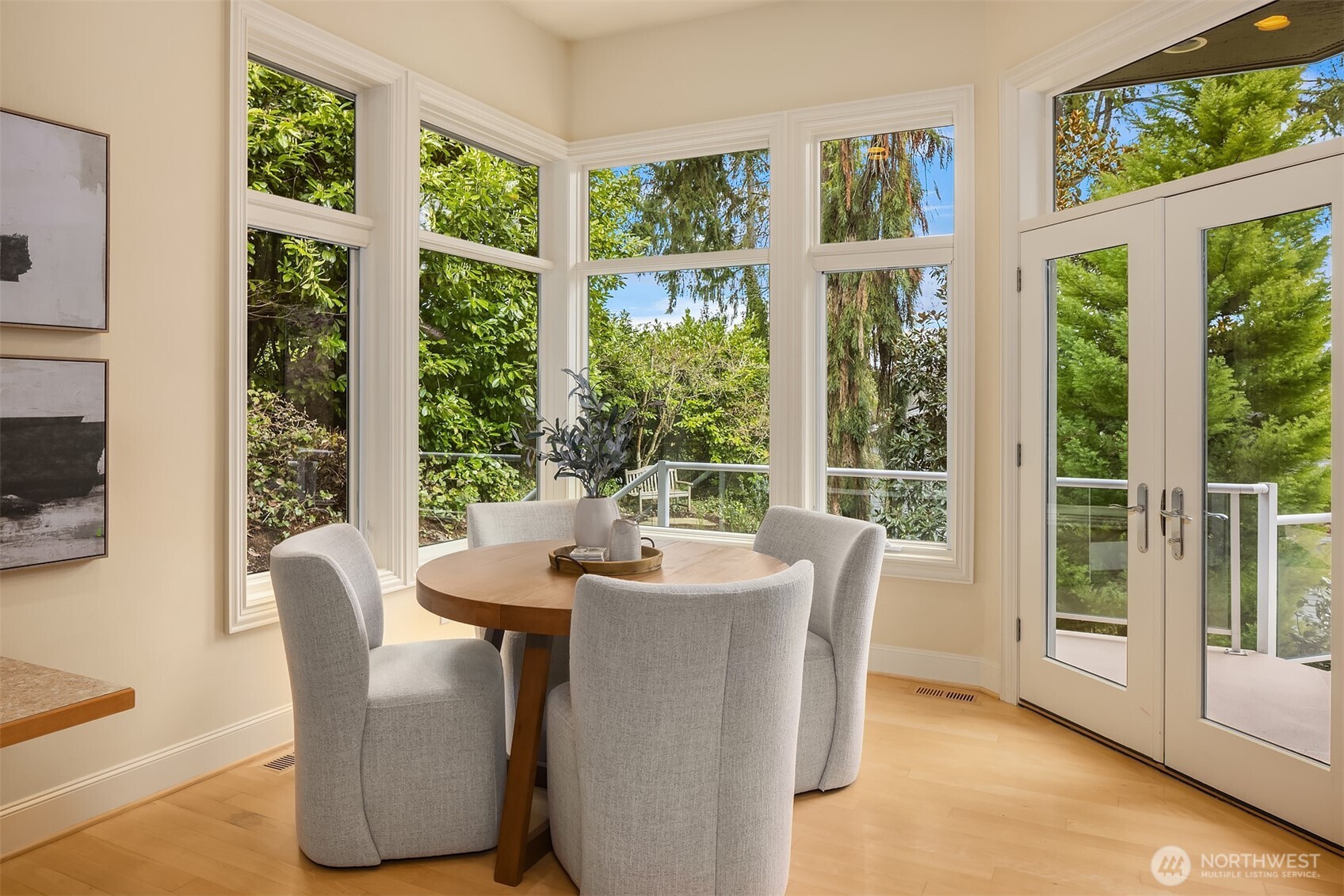 4419 Ferncroft Road Mercer Island, WA 98040 - Photo 18 of 38