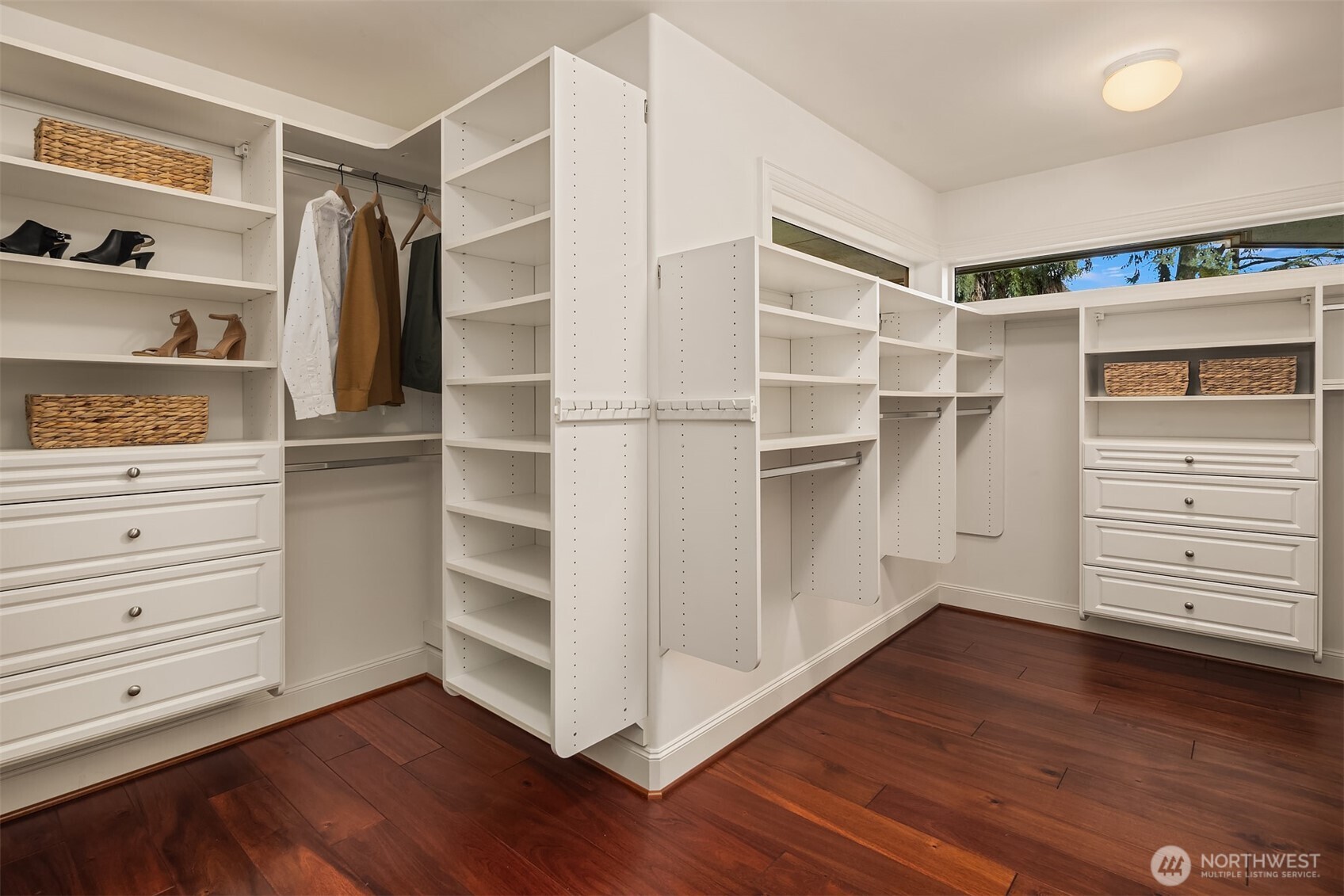 4419 Ferncroft Road Mercer Island, WA 98040 - Photo 27 of 38