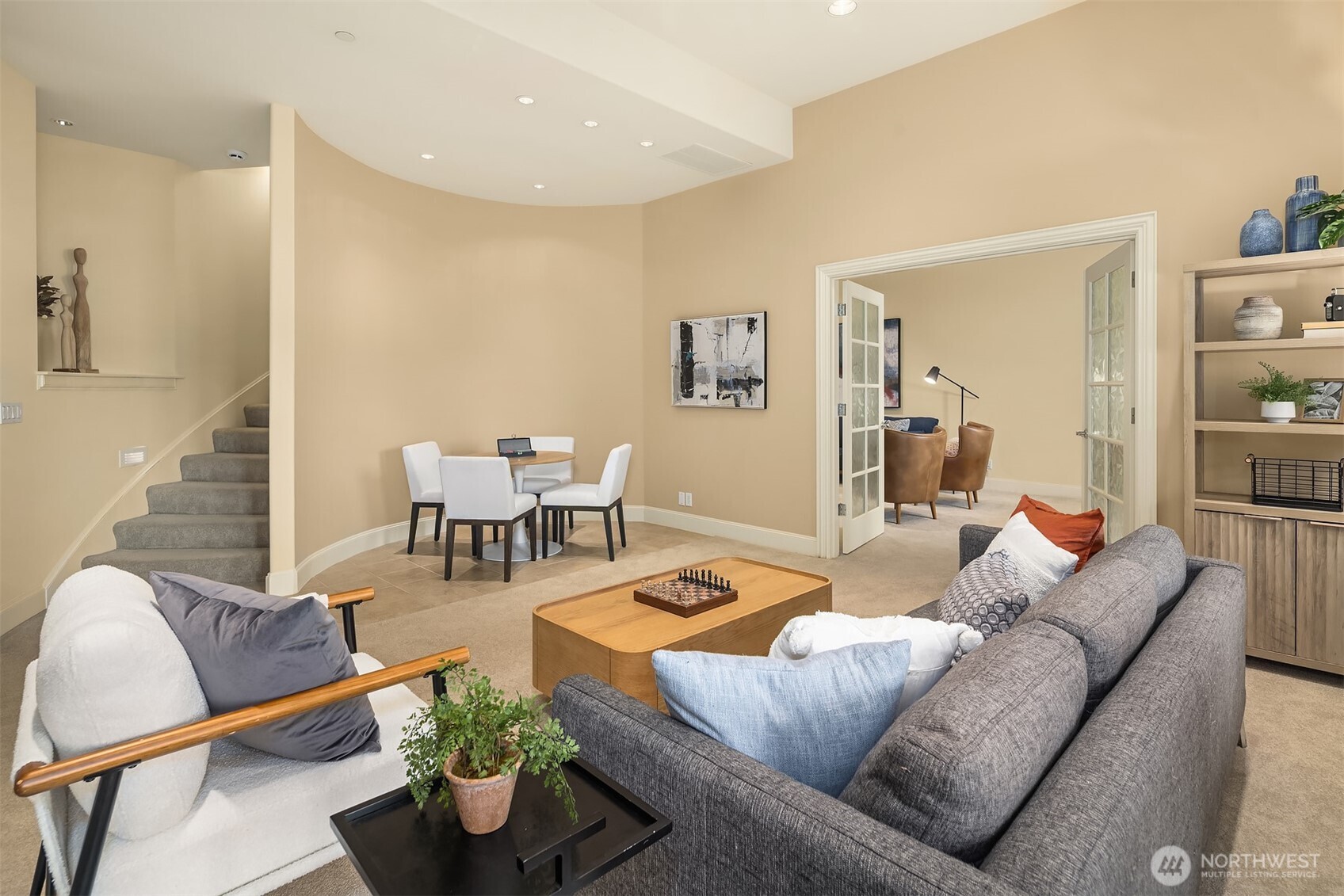 4419 Ferncroft Road Mercer Island, WA 98040 - Photo 35 of 38