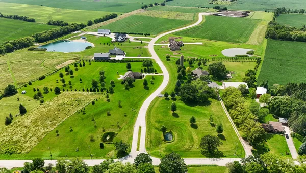 $575,000 | 1459 Waukesha Road, Raymond, WI 53108