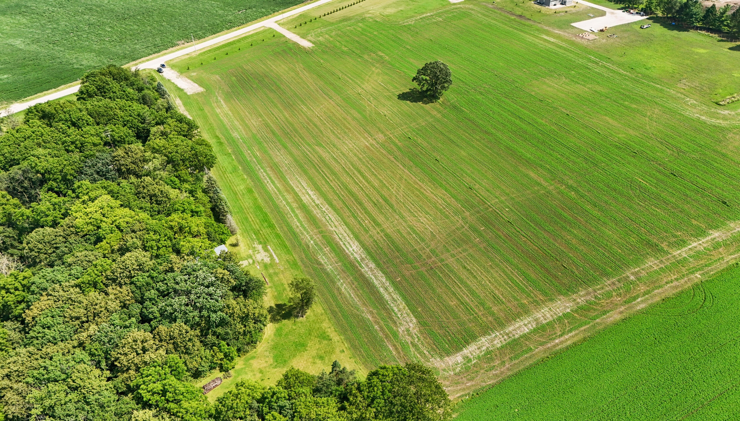 1459 Waukesha Road Raymond, WI 53108 - Photo 3 of 22 19_img_1641