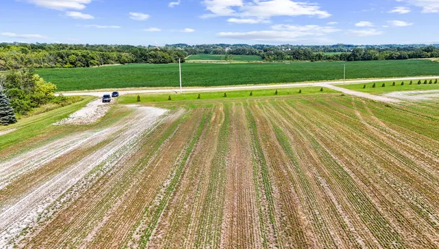 $575,000 | 1459 Waukesha Road, Raymond, WI 53108