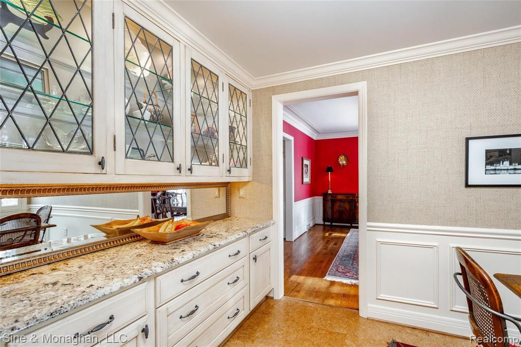 1009 Audubon Road Grosse Pointe Park, MI 48230 - Photo 9 of 69