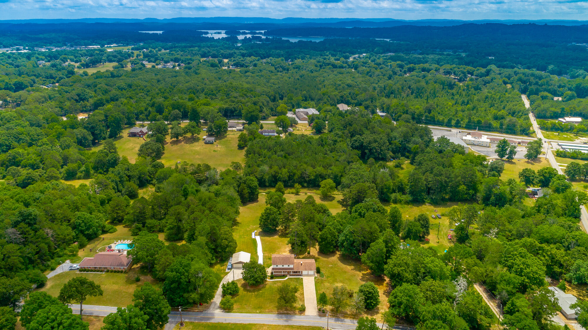 8314 Fair Oaks Road Hixson, TN 37343 - Photo 89 of 126 8314 Fair Oaks Road HD-90