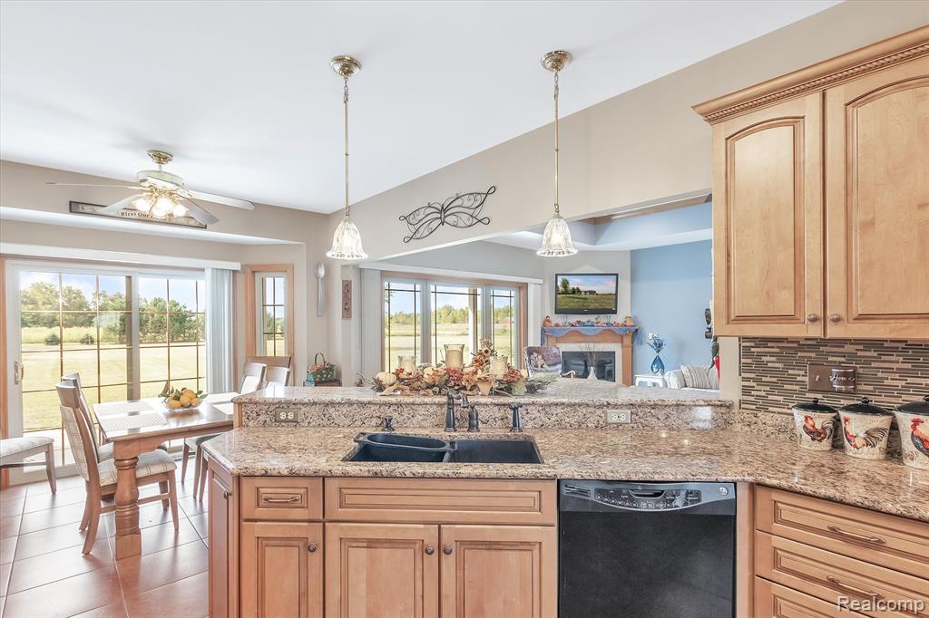 2269 West Sigler Road Carleton, MI 48117 - Photo 14 of 59