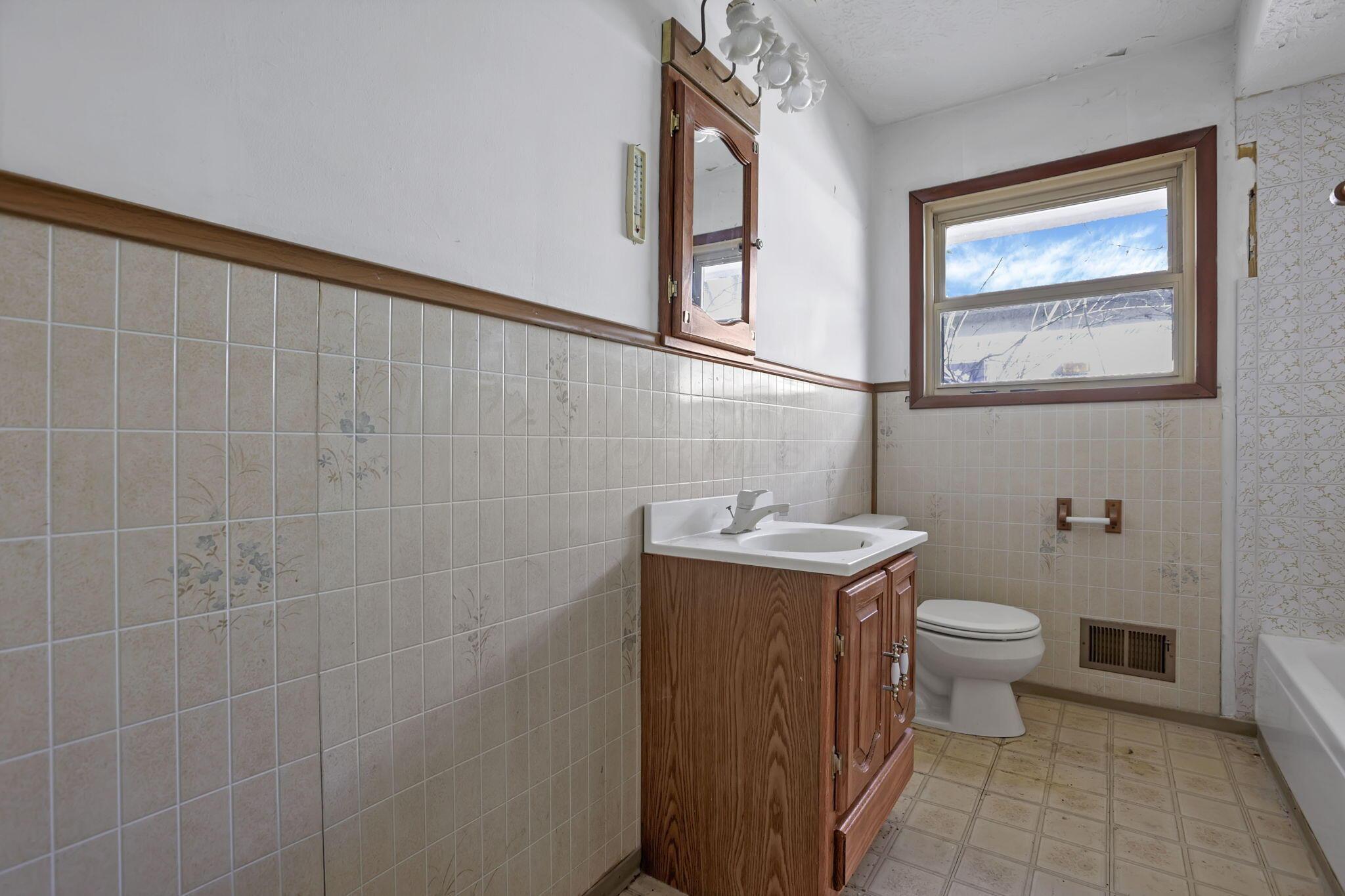 8459 Big Walnut Road Westerville, OH 43082 - Photo 38 of 80 42-web-or-mls-SMEP8044
