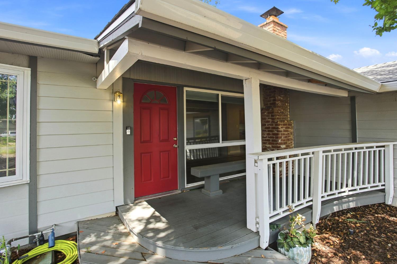4617 Robertson Avenue Sacramento, CA 95821 - Photo 1 of 37 Welcome to 4617 Robertson Avenue, Sacramento located in the highly desirable Parkland Estates neighborhood.