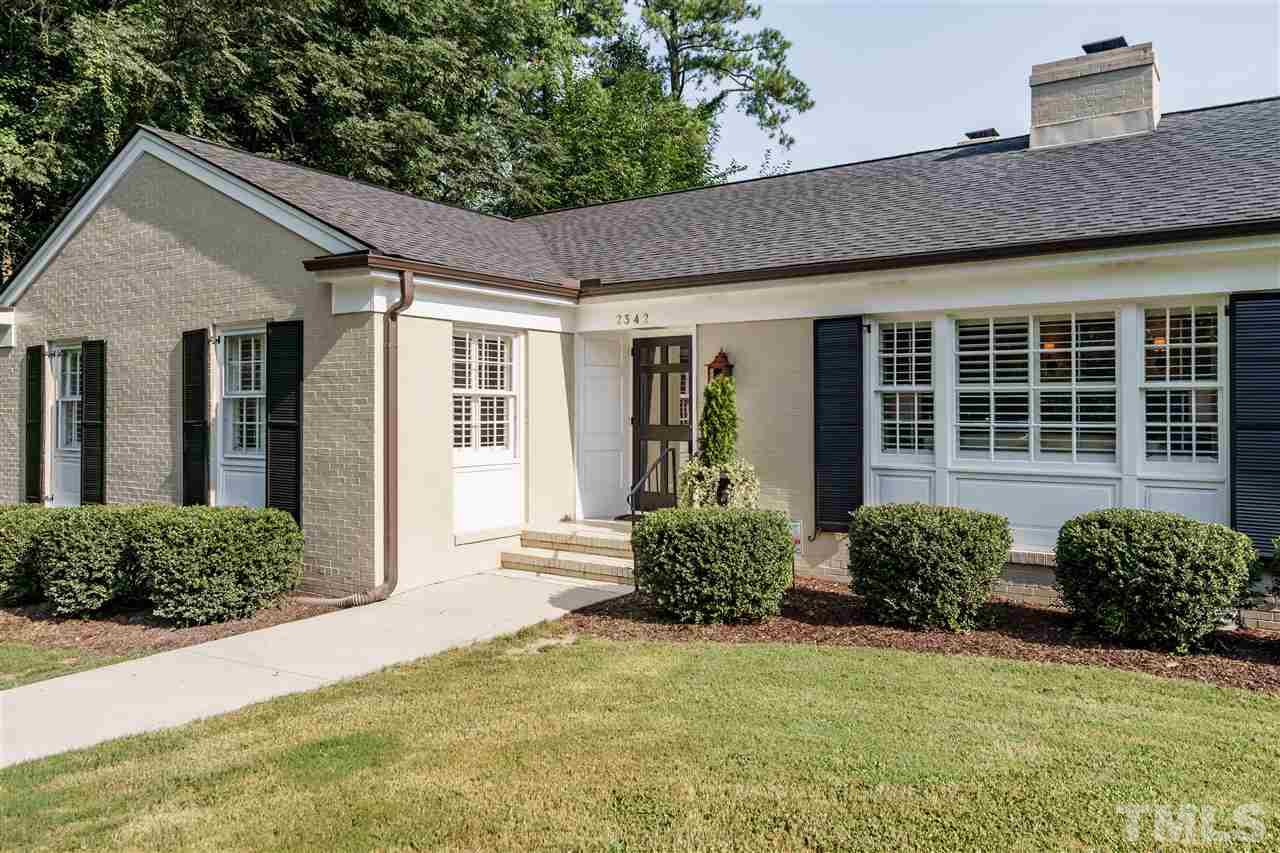 2342 Hathaway Road Raleigh, NC 27608 - Photo 3 of 25