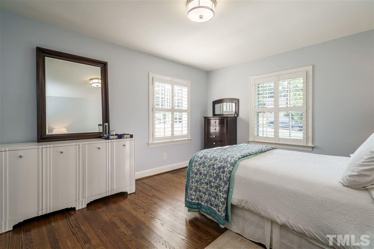 2342 Hathaway Road Raleigh, NC 27608 - Photo 21 of 25