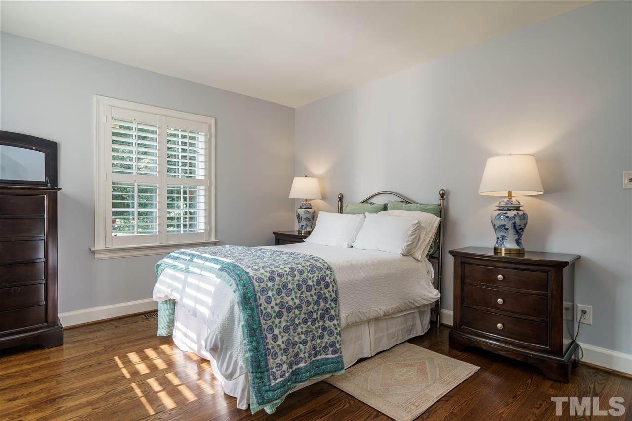 2342 Hathaway Road Raleigh, NC 27608 - Photo 22 of 25