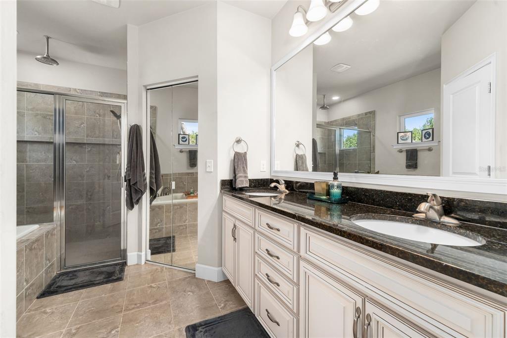 8317 Southwest 78th Lane Gainesville, FL 32608 - Photo 14 of 46
