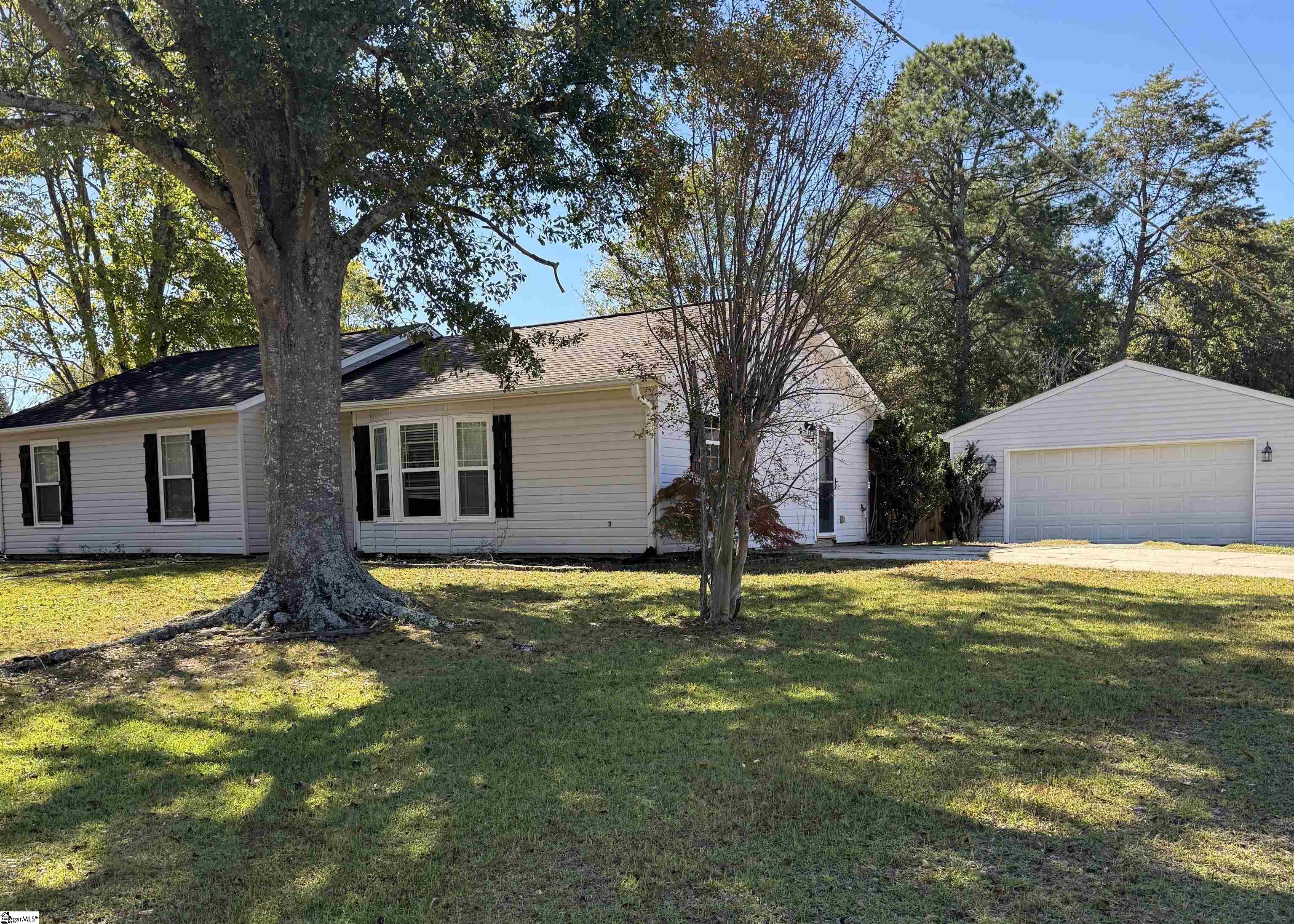 337 East Celestial Drive Greer, SC 29651 - Photo 3 of 17